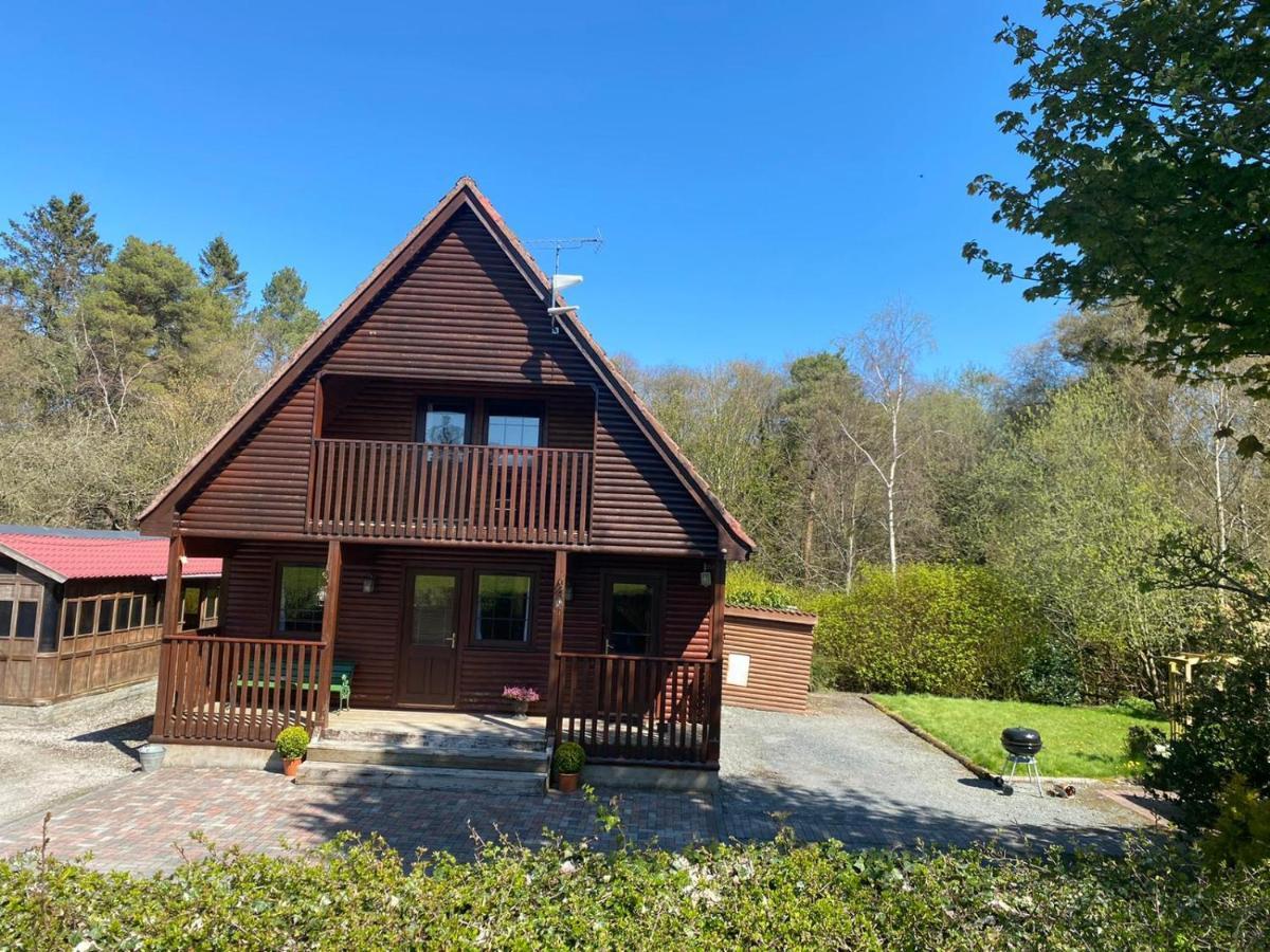 Cosy Lakeside Chalet With Option To Add Private Hot Tub Duneena Exteriér fotografie